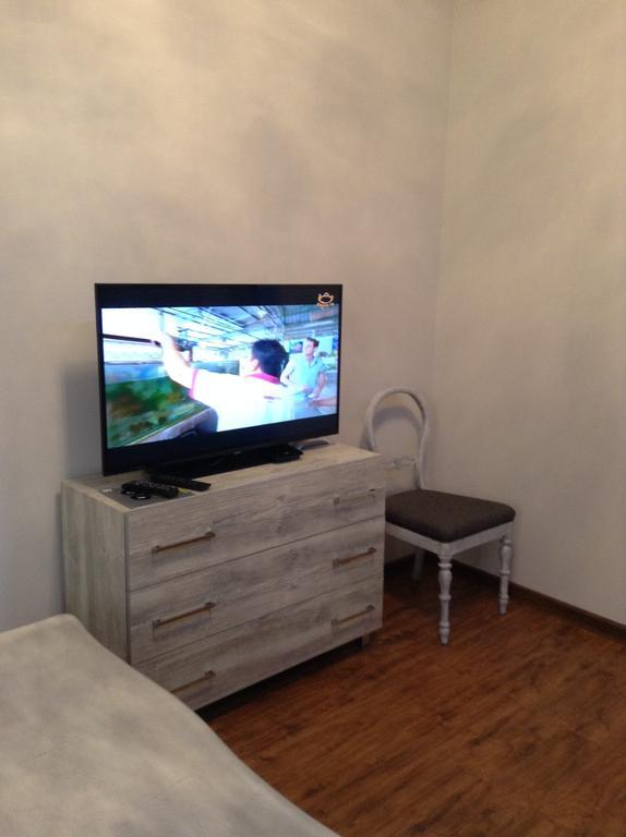 Apartment Sayat-Nova Jereván Szoba fotó