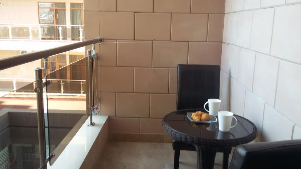 Apartment Sayat-Nova Jereván Szoba fotó